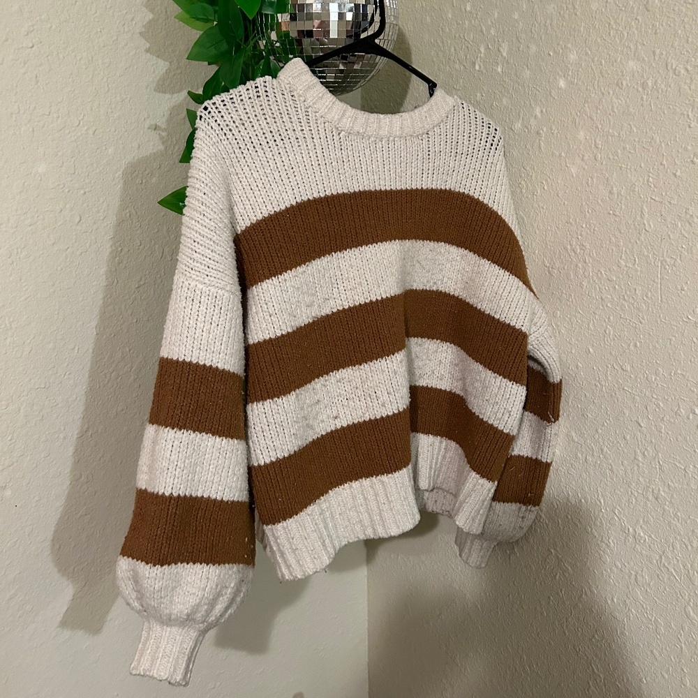 Oversized knitted sweater from H&M